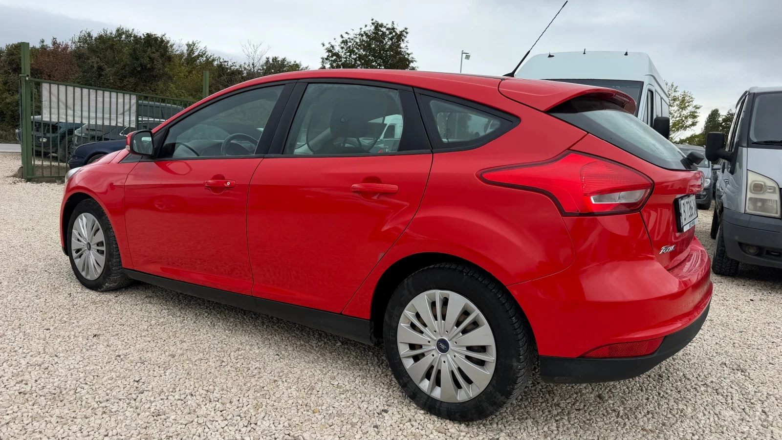 Ford Focus 1.0i ECOBOOST ТОП БАРТЕР ЛИЗИНГ, снимка 6 - Автомобили и джипове - 56717701