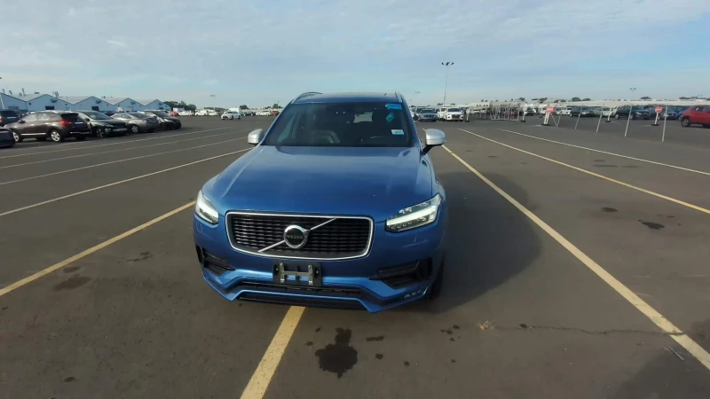 Volvo Xc90 T6 R-Design, снимка 1 - Автомобили и джипове - 47408653