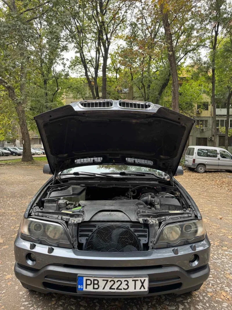 BMW X5, снимка 12 - Автомобили и джипове - 52658353