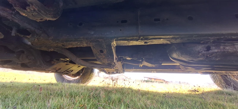 Toyota Land cruiser, снимка 16 - Автомобили и джипове - 53113417