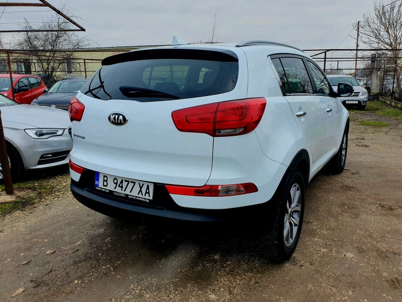 Kia Sportage 1.6i КАМЕРА LED NAVI ПОДГРЕВ НОВИ ЗИМНИ ГУМИ, снимка 3 - Автомобили и джипове - 53211929