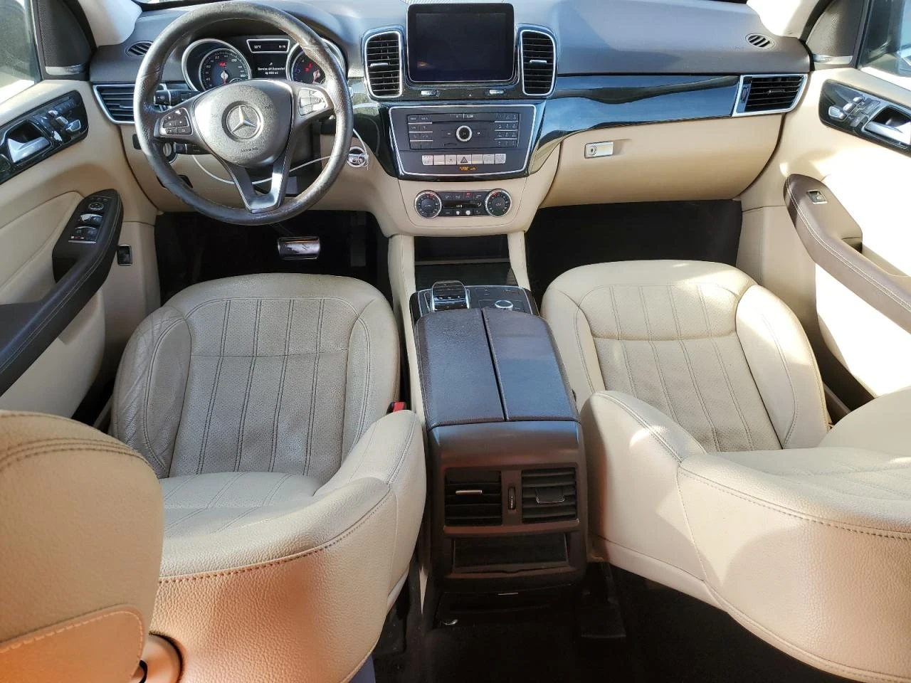 Mercedes-Benz GLE 350  - изображение 8