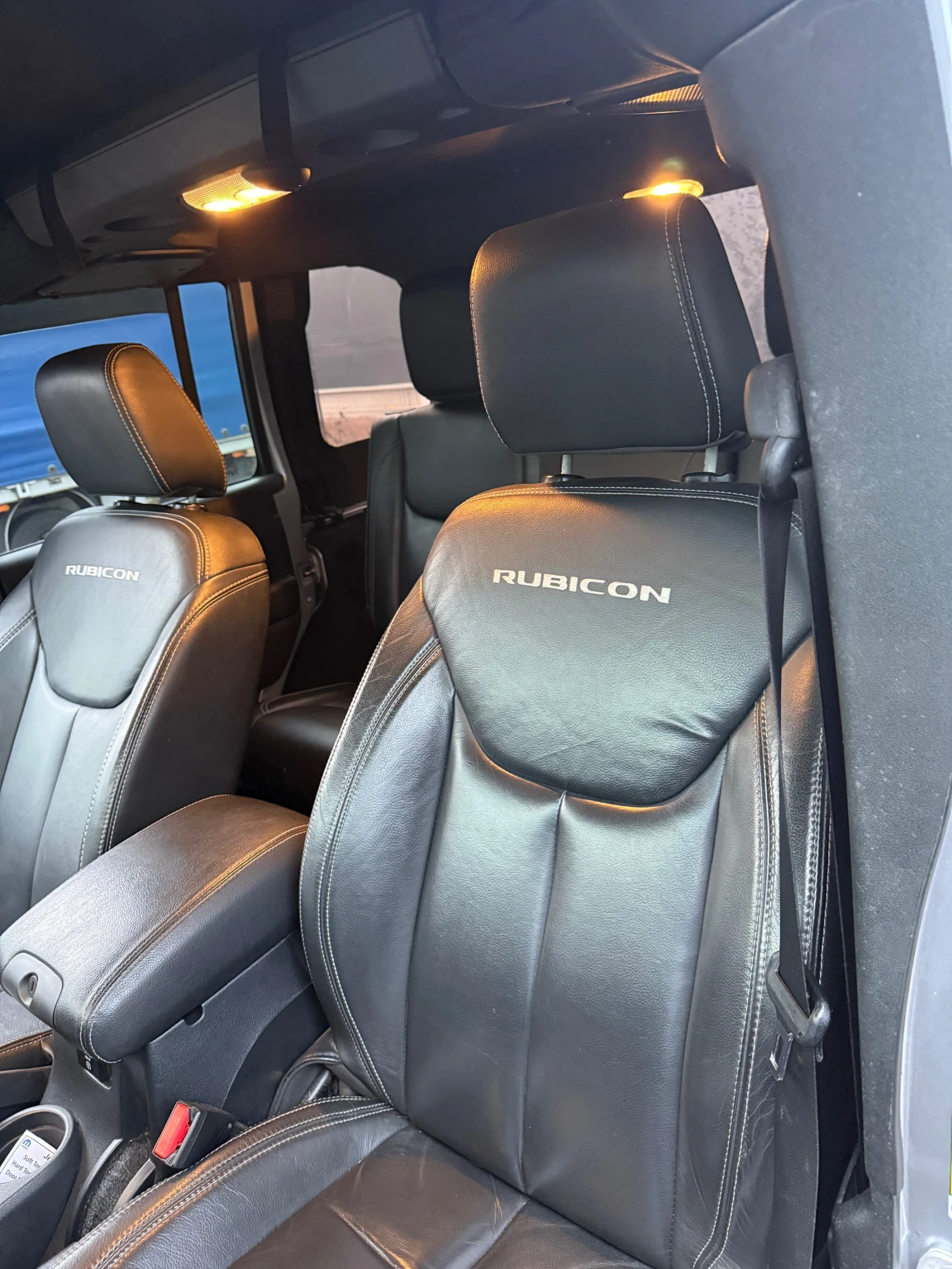 Jeep Wrangler Rubicon , снимка 15 - Автомобили и джипове - 53885575