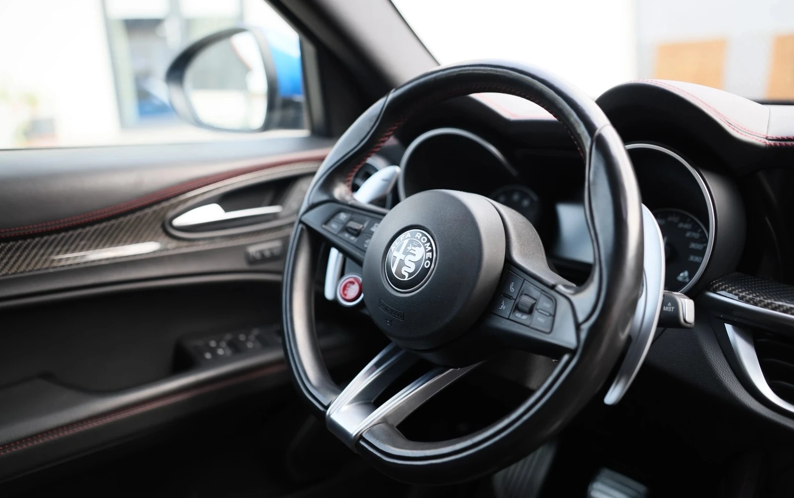 Alfa Romeo Stelvio V6 2.9 Bi-Turbo Q4 Quadrifoglio | Mobile.bg � ����������� 6