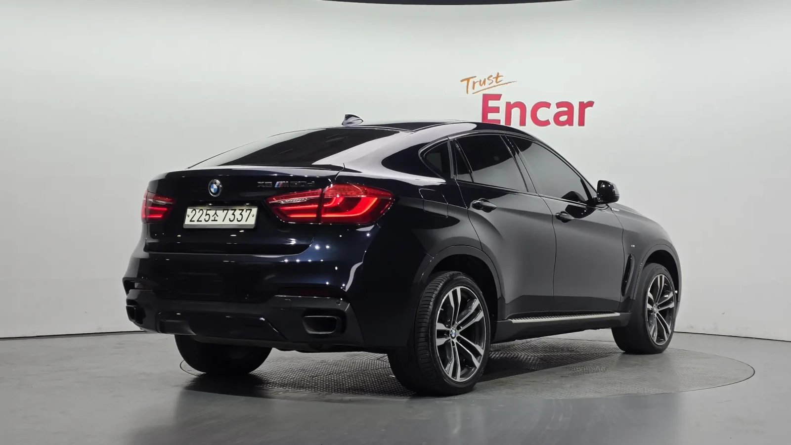 BMW X6 M50D| HUD| DISTRONIC| 360| B57S| 8ZF | Mobile.bg � ����������� 4