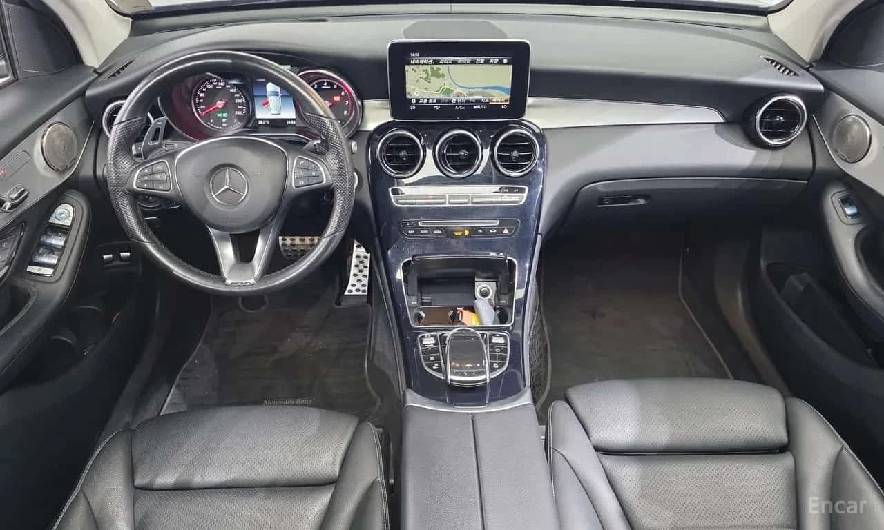 Mercedes-Benz GLC * GLC350e 4MATIC Premium * CARFAX * ЦЕНА ДО БГ, снимка 7 - Автомобили и джипове - 55500390