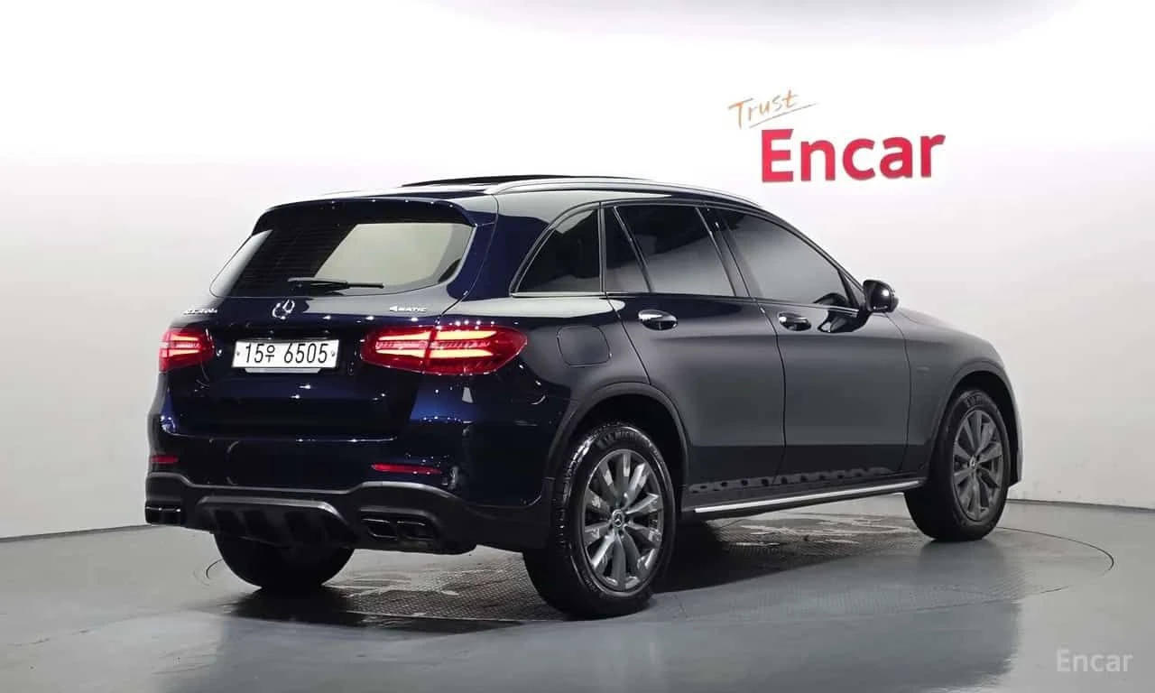Mercedes-Benz GLC * GLC350e 4MATIC Premium * CARFAX * ЦЕНА ДО БГ, снимка 2 - Автомобили и джипове - 55500390