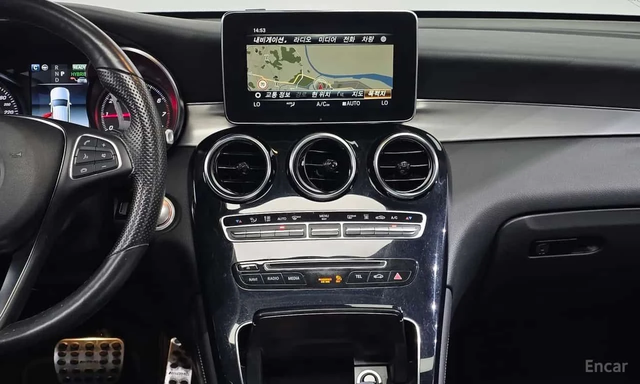 Mercedes-Benz GLC * GLC350e 4MATIC Premium * CARFAX * ЦЕНА ДО БГ, снимка 11 - Автомобили и джипове - 55500390