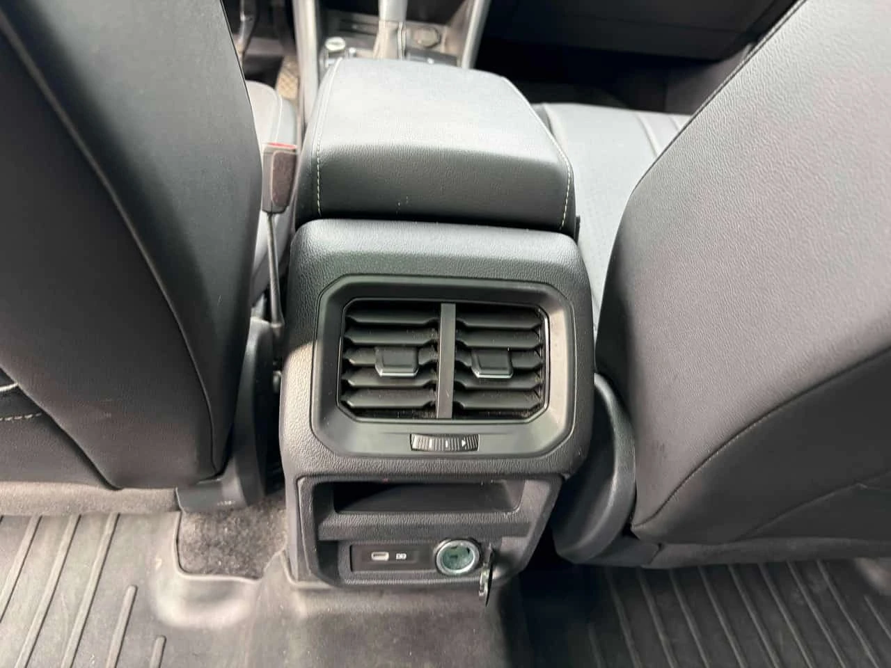 VW Tiguan * Comfortline * CARFAX *  | Mobile.bg � ����������� 11
