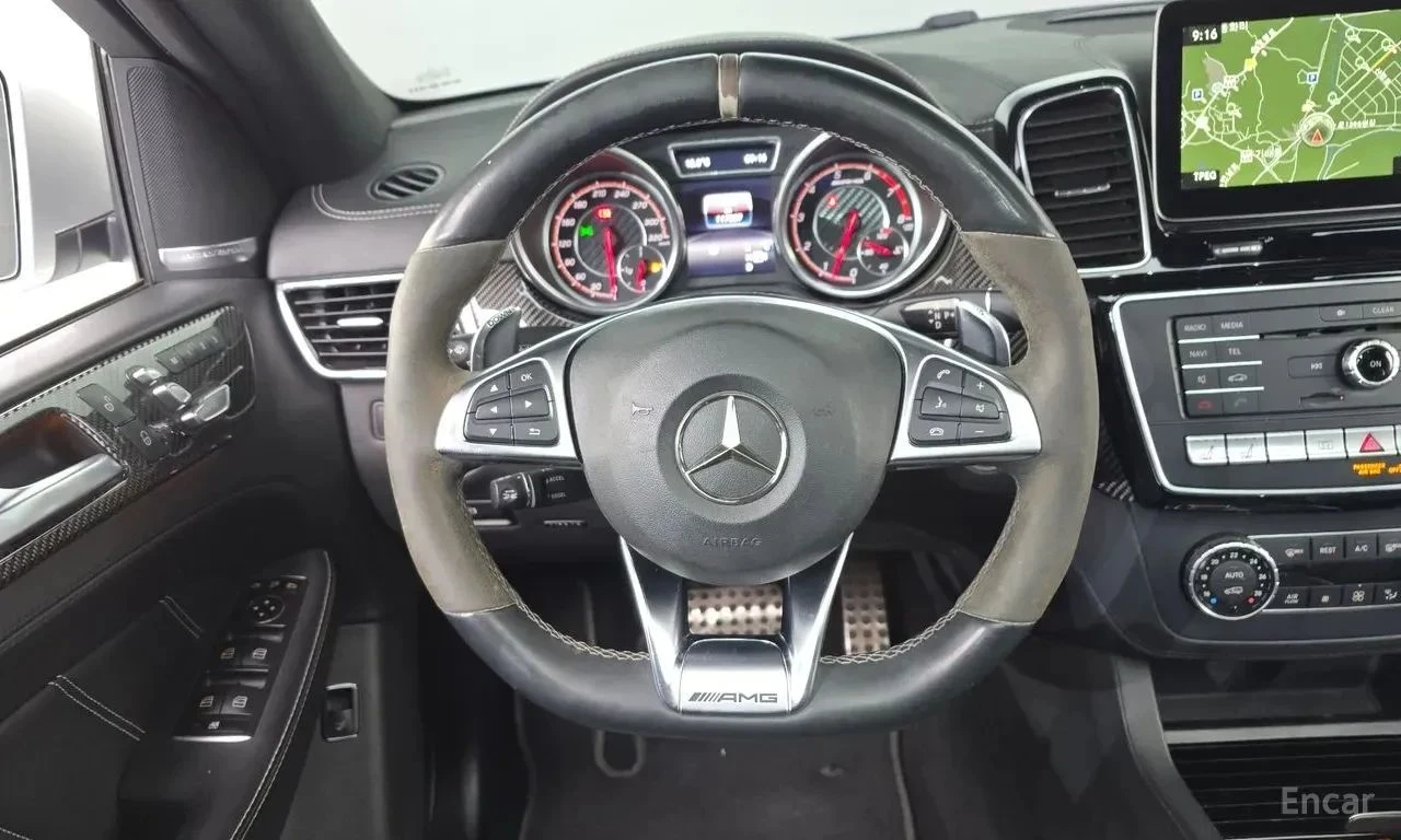 Mercedes-Benz GLE 63 S AMG, снимка 8 - Автомобили и джипове - 56733436