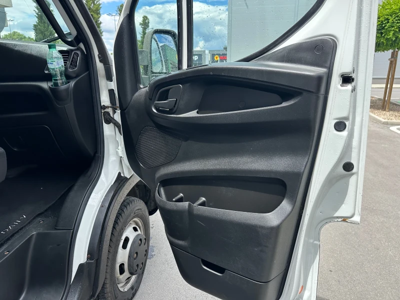 Iveco Daily 3.0 , ДВОЙНА ГУМА, Б. КАТЕГОРИЯ , снимка 8 - Бусове и автобуси - 50498091