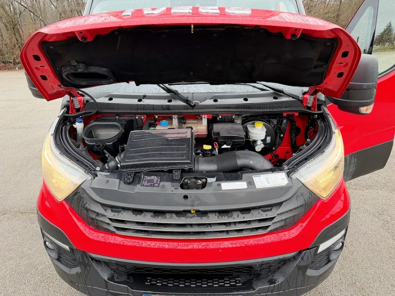 Iveco 35S18 3.0L* HI-MATIC* БОРД* L4.40m* H2.75m* КЛИМА, снимка 17 - Бусове и автобуси - 52426326