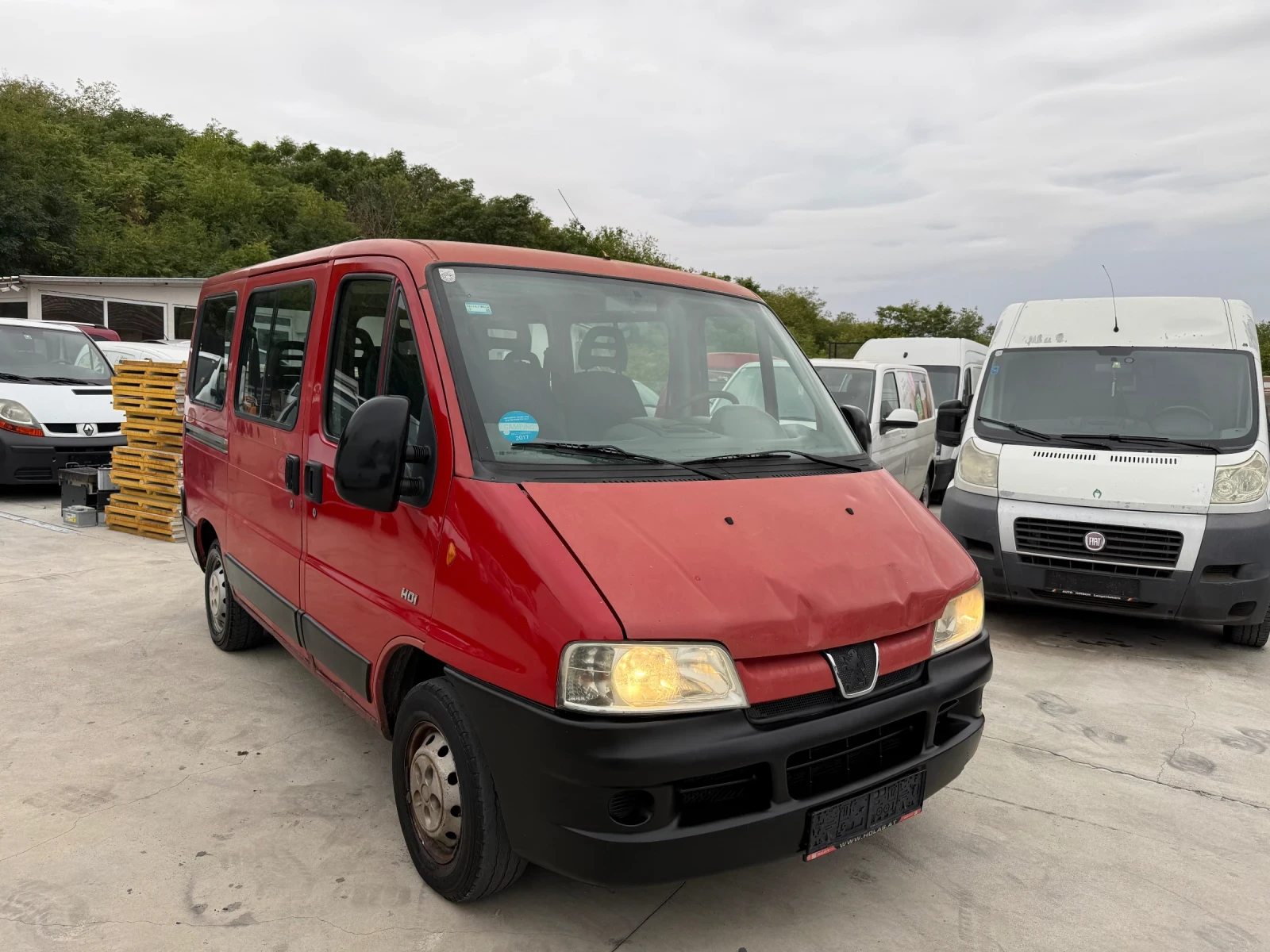 Peugeot Boxer 2.2HDI 9 МЕСТА - изображение 3