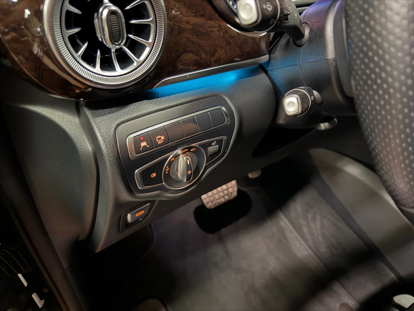 Mercedes-Benz V 250, снимка 10 - Бусове и автобуси - 56342609