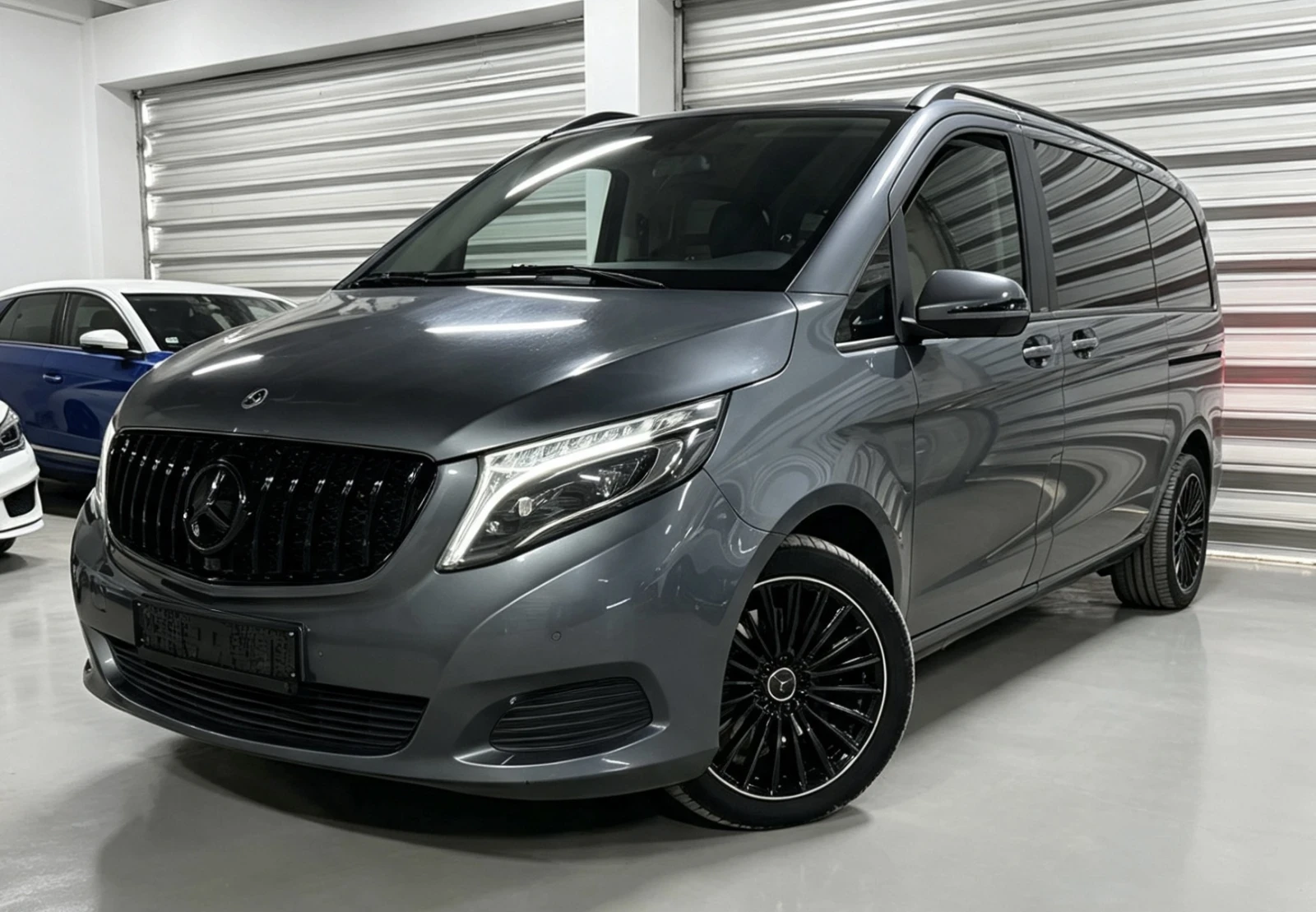 Mercedes-Benz V 250