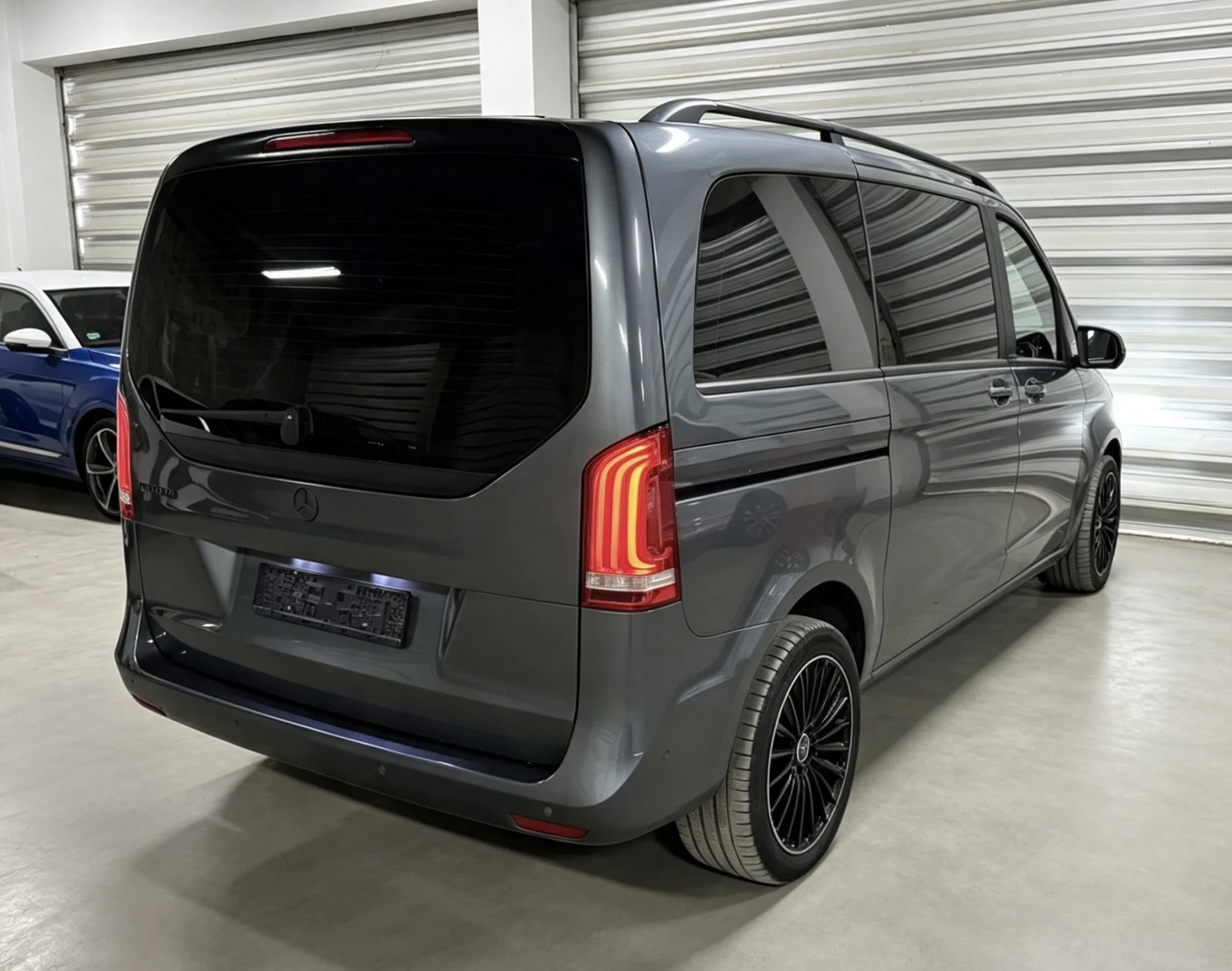 Mercedes-Benz V 250, снимка 6 - Бусове и автобуси - 56342609