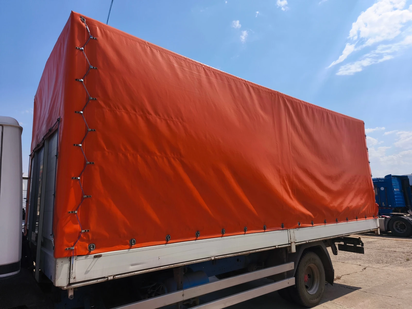 Mercedes-Benz Atego каросерия 6.30м нов бризент - изображение 4