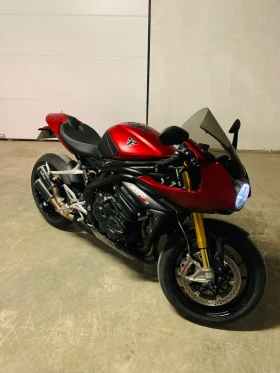     Triumph Speed Triple 1200RR