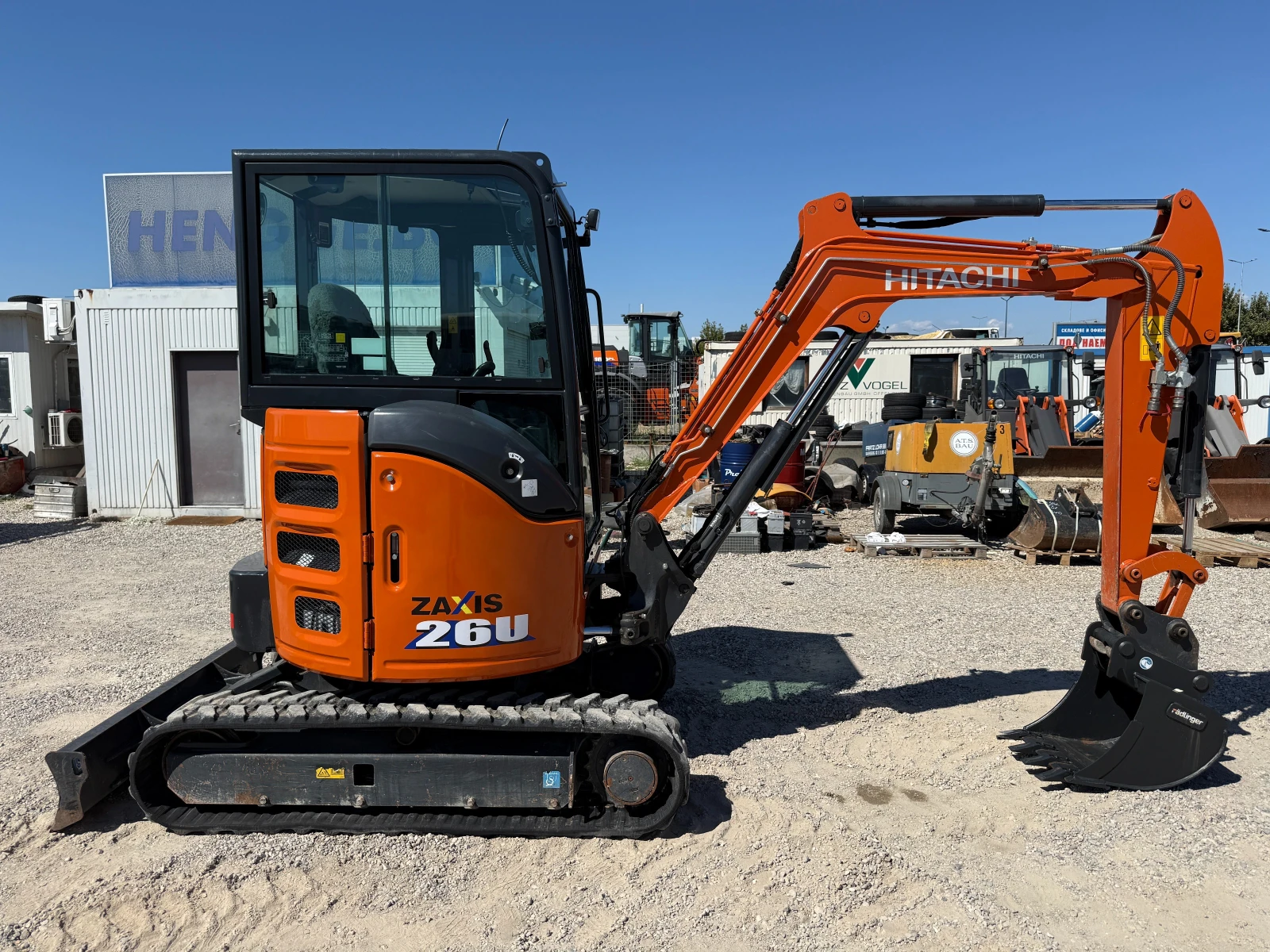 ����� Hitachi ZX 26U-6 | Mobile.bg � ����������� 10