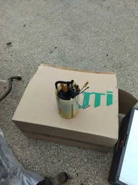 Продава, снимка 3