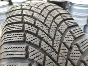 Гуми Зимни 215/65R16, снимка 2