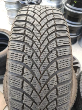 Гуми Зимни 215/65R16, снимка 1