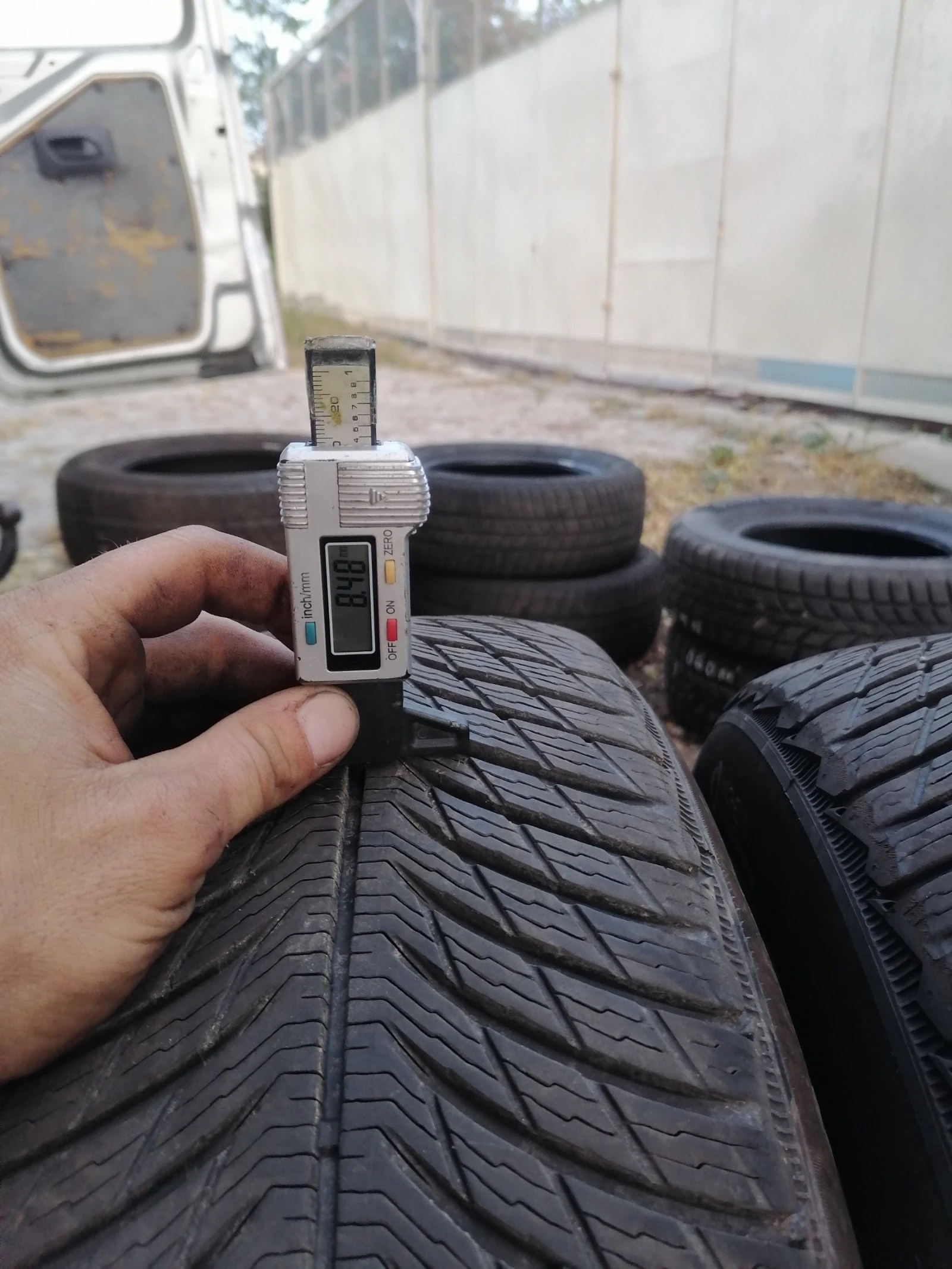  215/65R17 | Mobile.bg   4