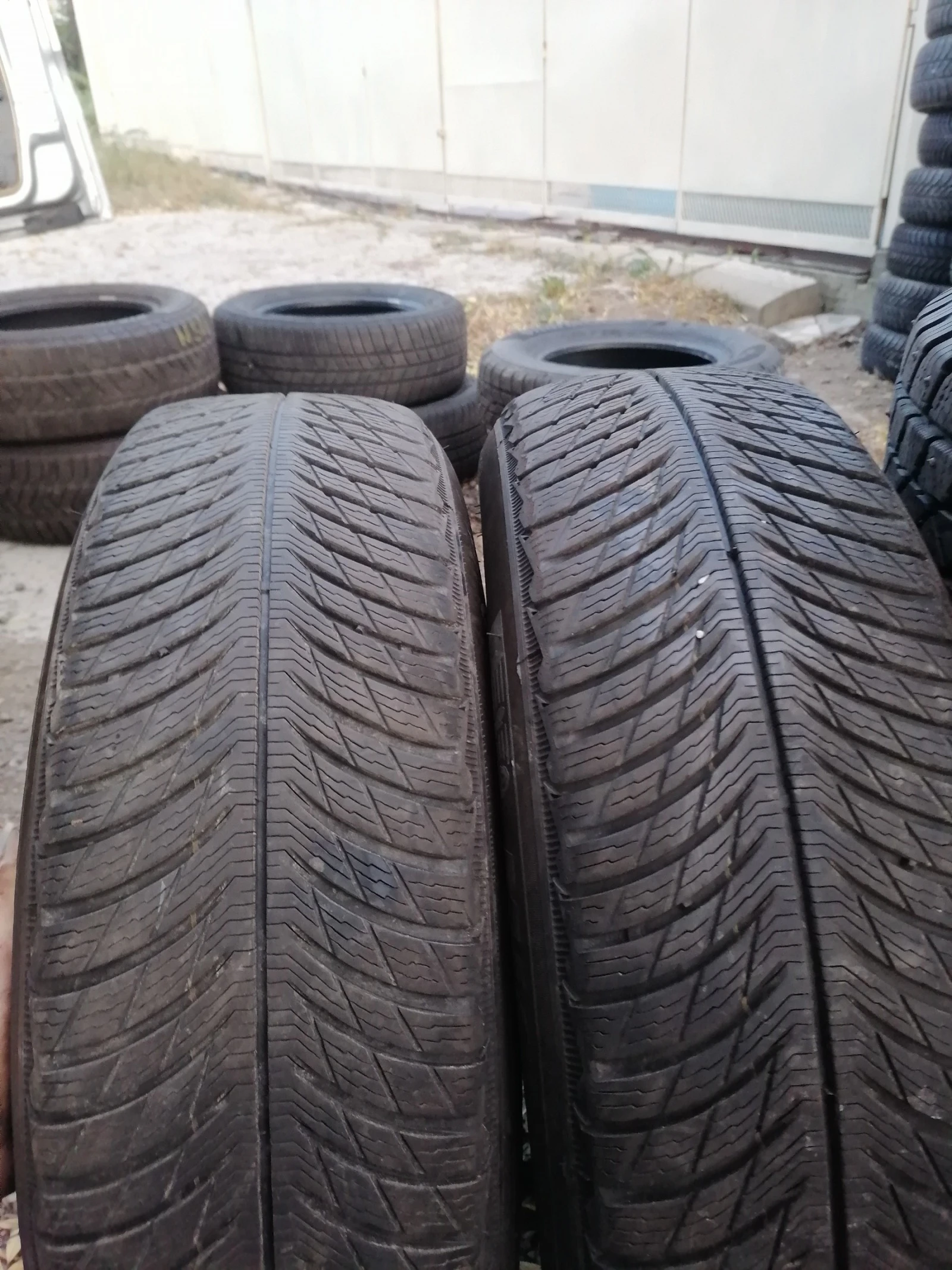  215/65R17 | Mobile.bg   2