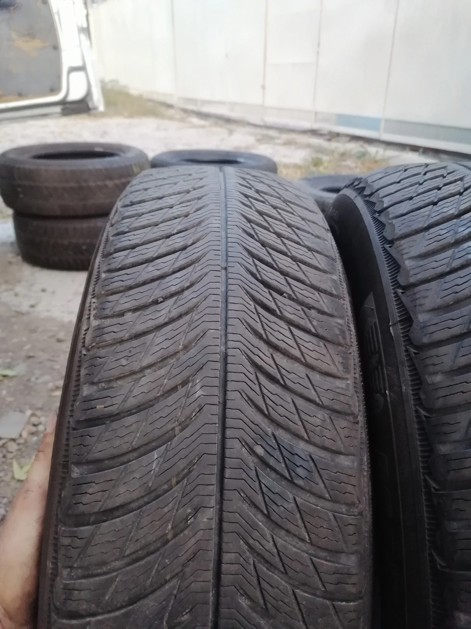  215/65R17 | Mobile.bg   1