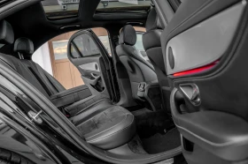 Mercedes-Benz E 220 AMG/9G-TRONIC/DISTRONIC/PANORAMA/360CAMERA/DIGITAL, снимка 12