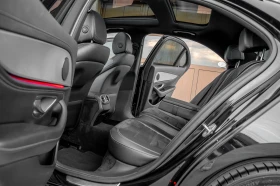 Mercedes-Benz E 220 AMG/9G-TRONIC/DISTRONIC/PANORAMA/360CAMERA/DIGITAL, снимка 13