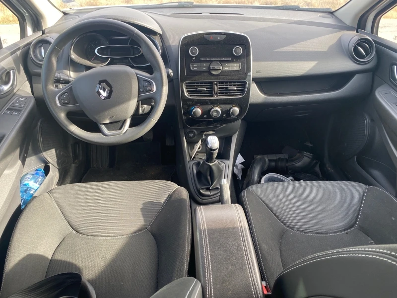 Renault Clio 1.5 DCI 75кс., снимка 7 - Автомобили и джипове - 38041534