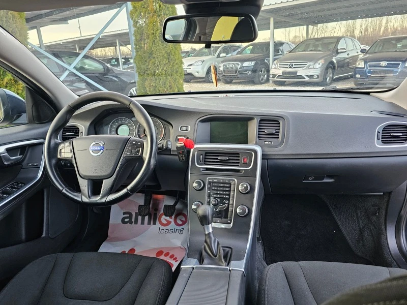 Volvo V60 2.0d 136кс  ! ! КЛИМАТРОНИК, снимка 10 - Автомобили и джипове - 43653562