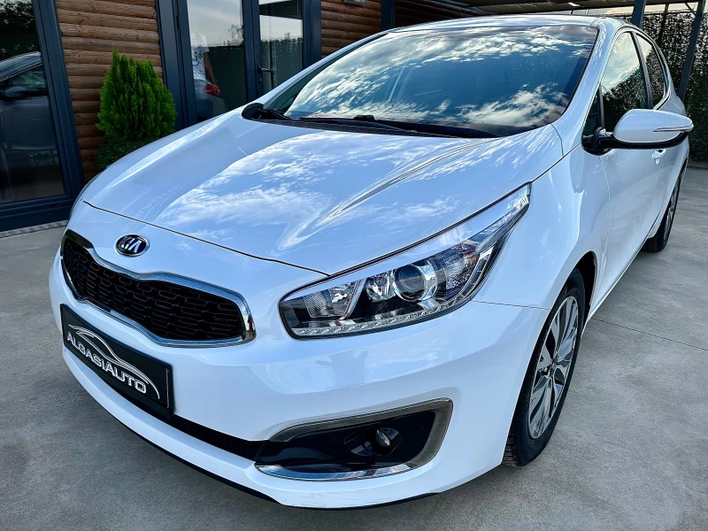 Kia Ceed 1.4 MPI * LED* NAVI, снимка 1 - Автомобили и джипове - 47358089