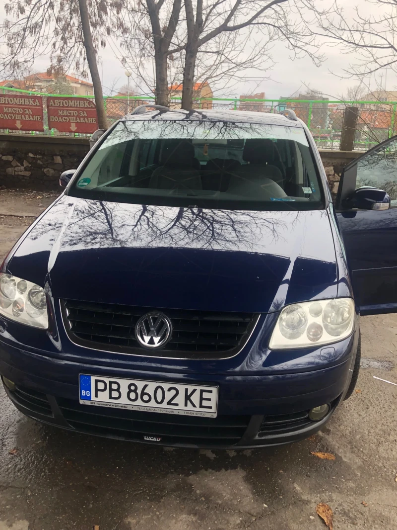 VW Touran 1.9 TDI, снимка 1 - Автомобили и джипове - 48296984