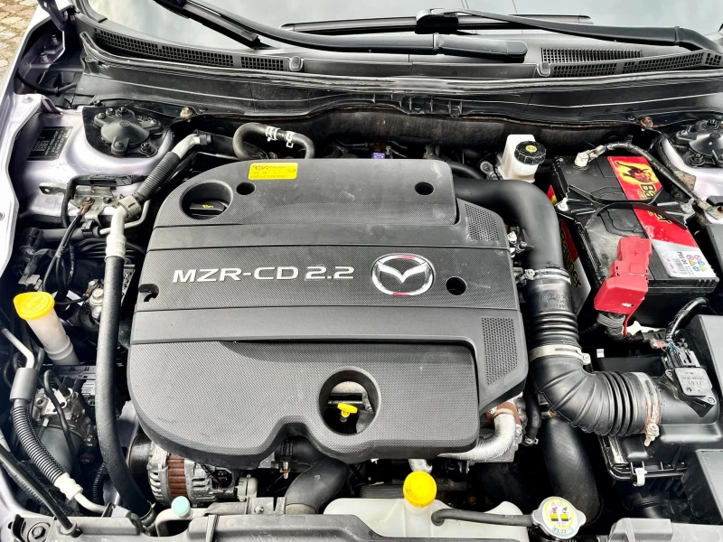 Mazda 6 2.2 6-скорости, снимка 16 - Автомобили и джипове - 48530965