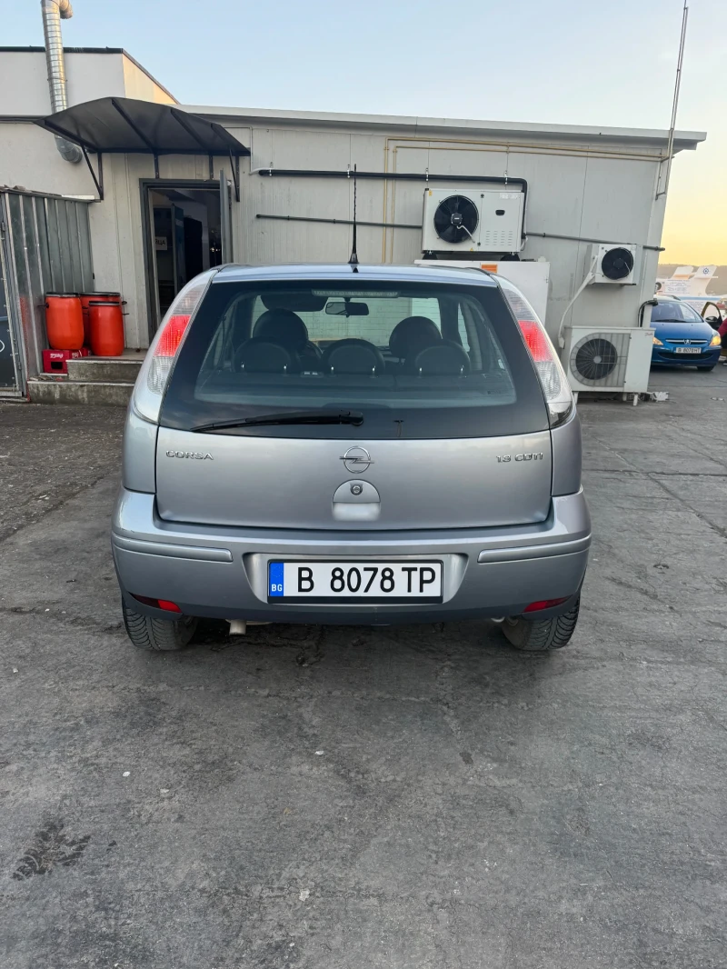 Opel Corsa CDTI 1.3, снимка 2 - Автомобили и джипове - 48761573