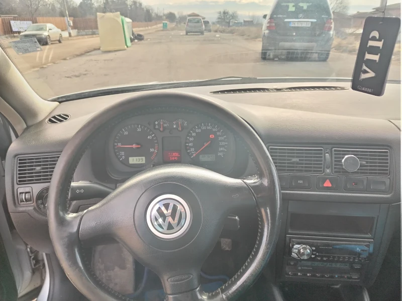 VW Golf, снимка 9 - Автомобили и джипове - 48796513