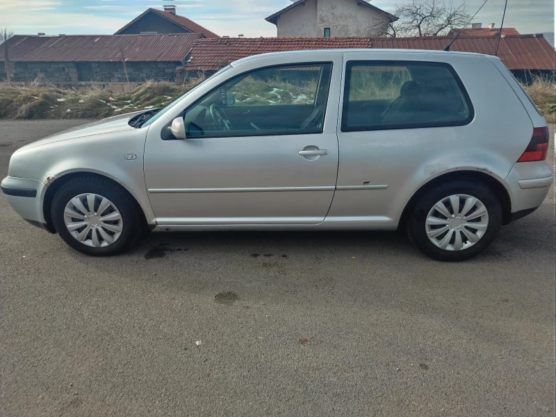 VW Golf, снимка 7 - Автомобили и джипове - 48796513