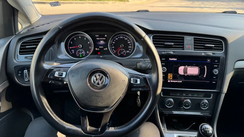 VW Golf 1.5 TGI, снимка 13 - Автомобили и джипове - 49015709