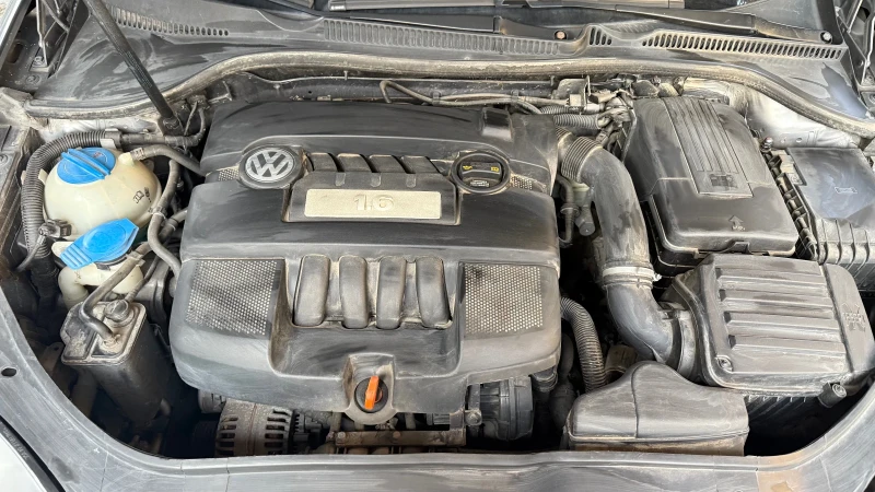 VW Golf, снимка 12 - Автомобили и джипове - 49343478