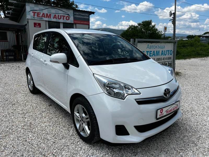 Toyota Verso S 1.33i 6-SPEED SWISS, снимка 2 - Автомобили и джипове - 50470122