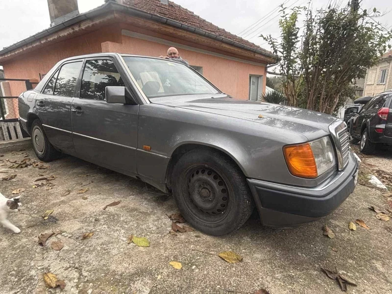 Mercedes-Benz 200 Е 124, снимка 4 - Автомобили и джипове - 52099673