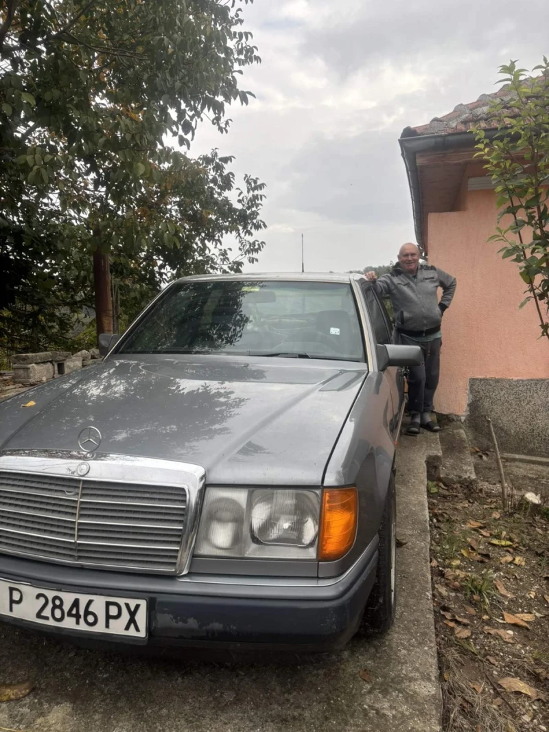 Mercedes-Benz 200 Е 124, снимка 3 - Автомобили и джипове - 52099673