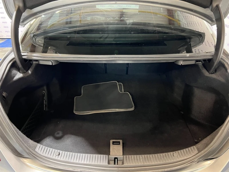 Mercedes-Benz C 300 * 4MATIC Sedan * CARFAX * ЦЕНА ДО БГ, снимка 5 - Автомобили и джипове - 52870637