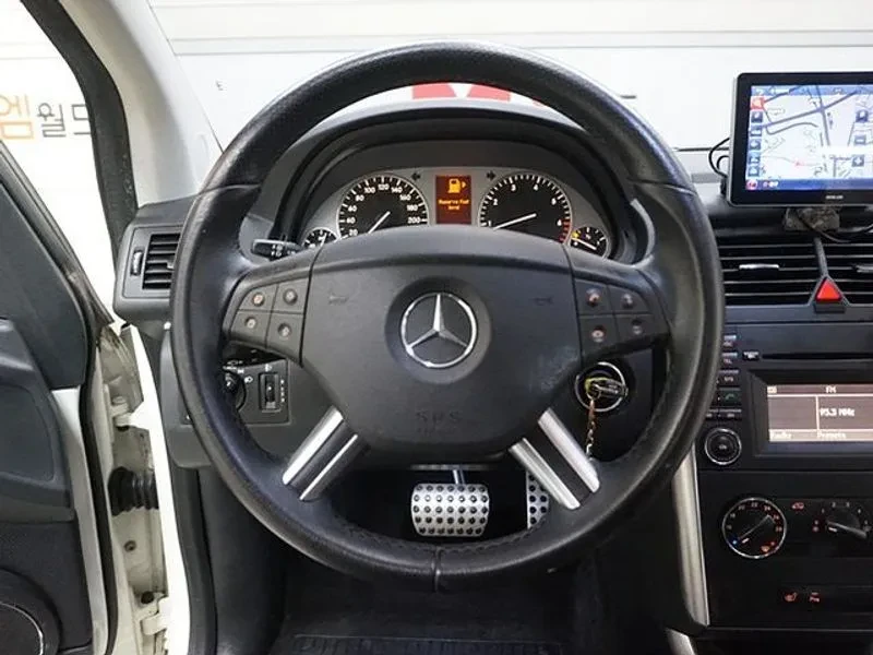 Mercedes-Benz B 200 W245, снимка 12 - Автомобили и джипове - 55739961