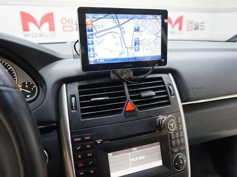 Mercedes-Benz B 200 W245, снимка 13 - Автомобили и джипове - 55739961