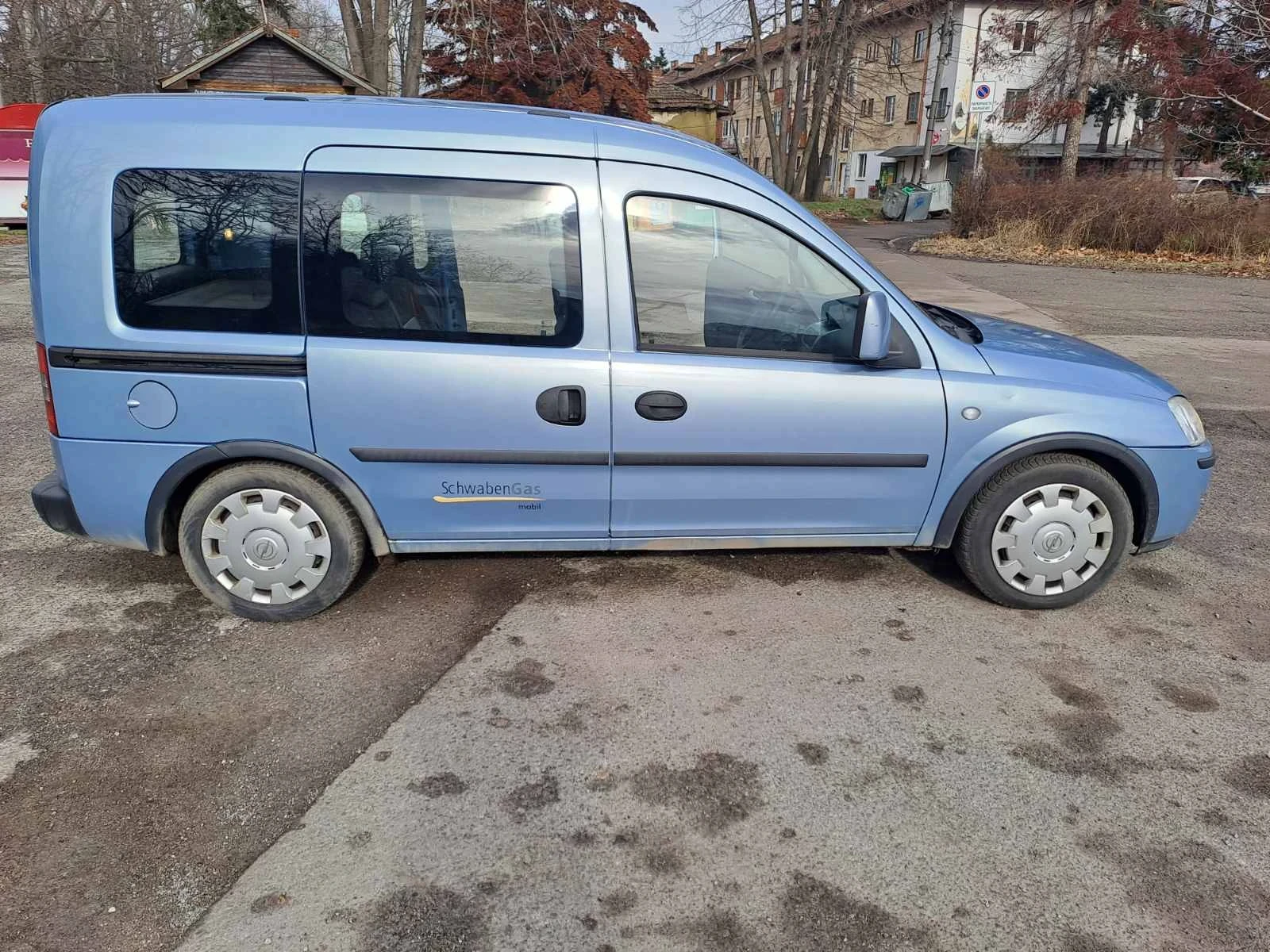 Opel Combo 1.6 CNJ, снимка 1
