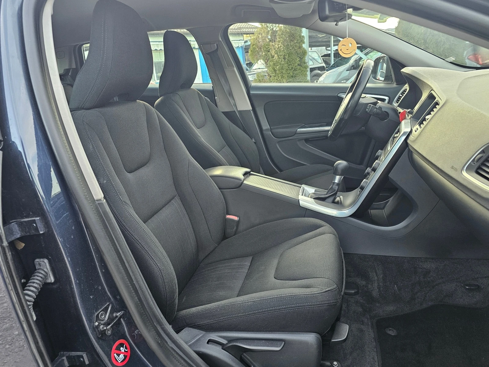 Volvo V60 2.0d 136кс  ! ! КЛИМАТРОНИК | Mobile.bg — изображение 11