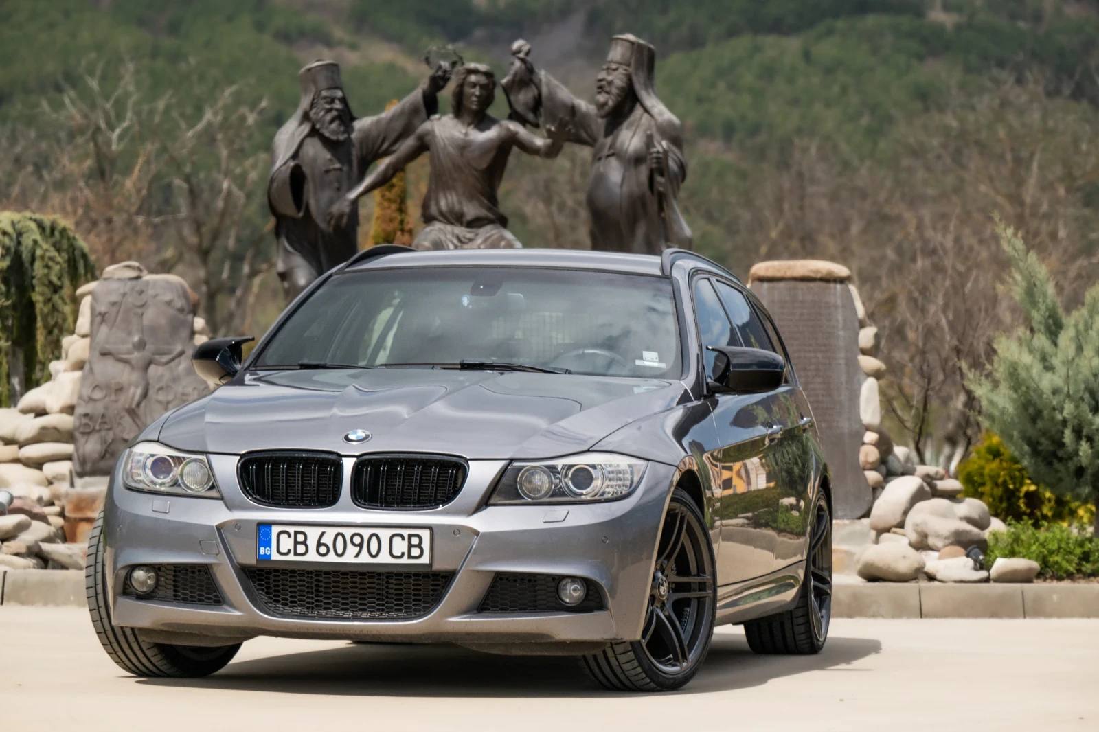 BMW 330 SWISS INDIVIDUAL  - изображение 3